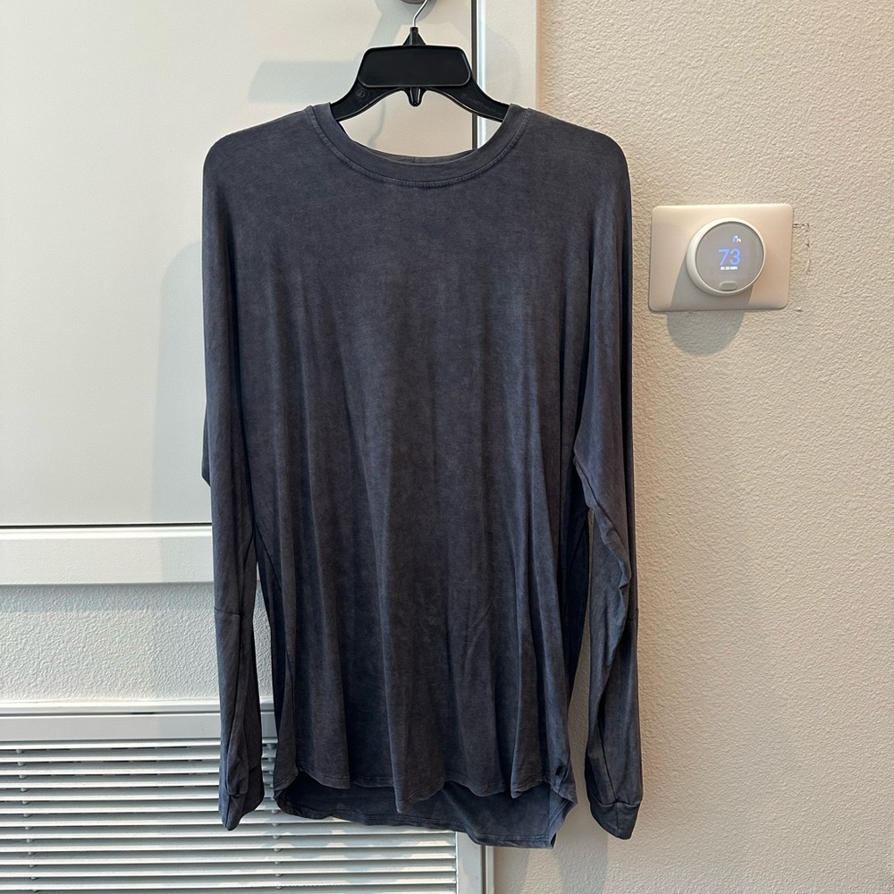 Lululemon NY Lab Long sleeve shirt